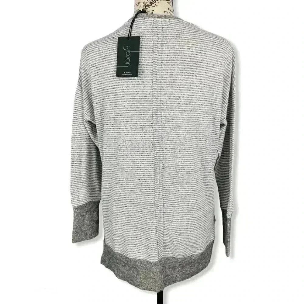 Gibson- Gray and white sweatshirt- PS